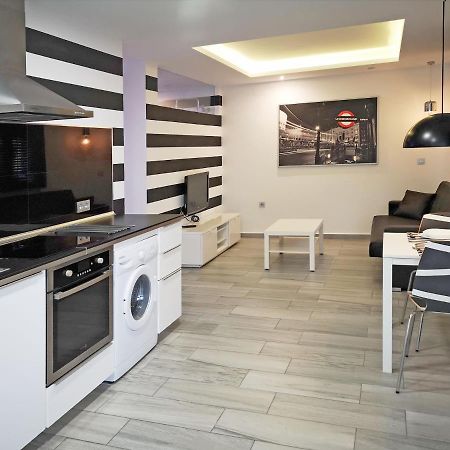 Conil Red-Black Apartment كونيل ذي لا فرونتيرا المظهر الخارجي الصورة