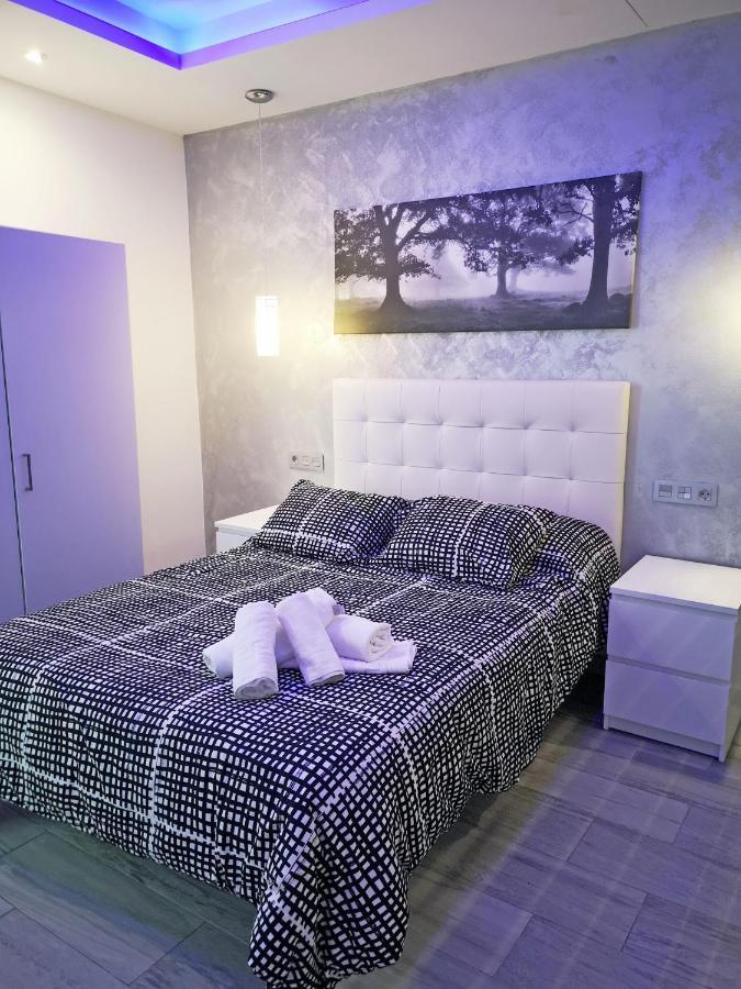 Conil Red-Black Apartment كونيل ذي لا فرونتيرا المظهر الخارجي الصورة